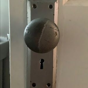 Meet your Posher, Dana